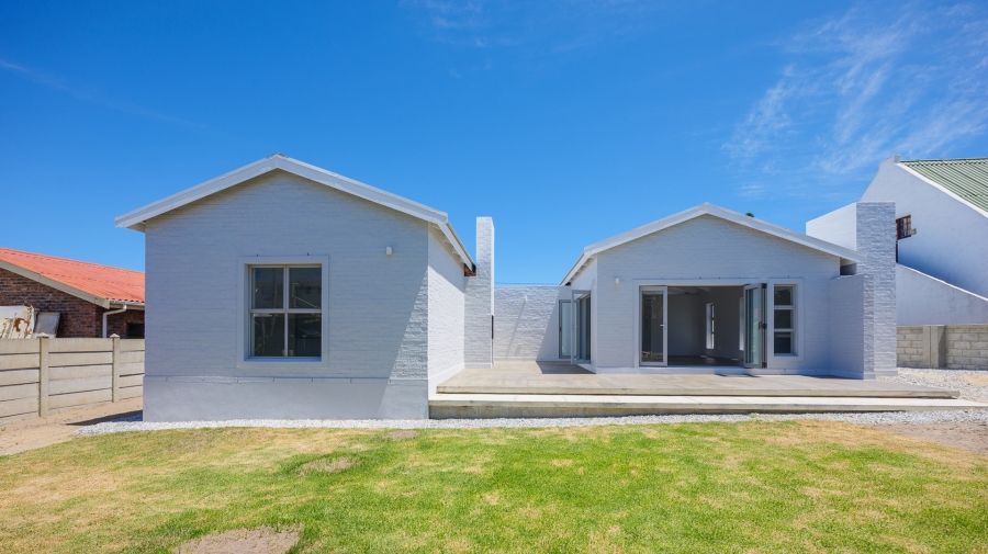 3 Bedroom Property for Sale in Struisbaai Western Cape